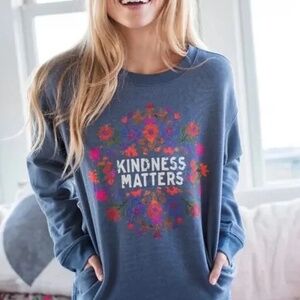 Natural Life Kindness Matters Floral Oversized Pullover Sweatshirt Size Large